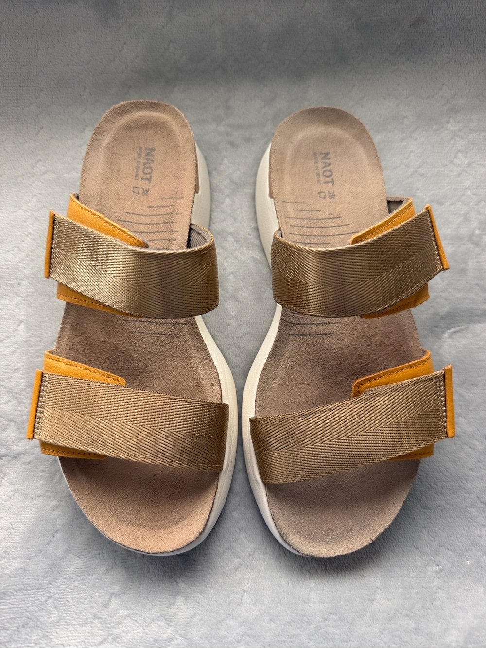 Naot Pull On Comfort Marigold Leather Gold Canva Cushioned Sandals Size 7